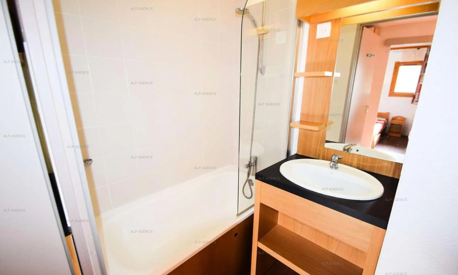Apartment Residence Le Cervin - 2 Pieces 4 Pers- Wifi- Le Cervin- Plagne Soleil Mae-7724 La Plagne France